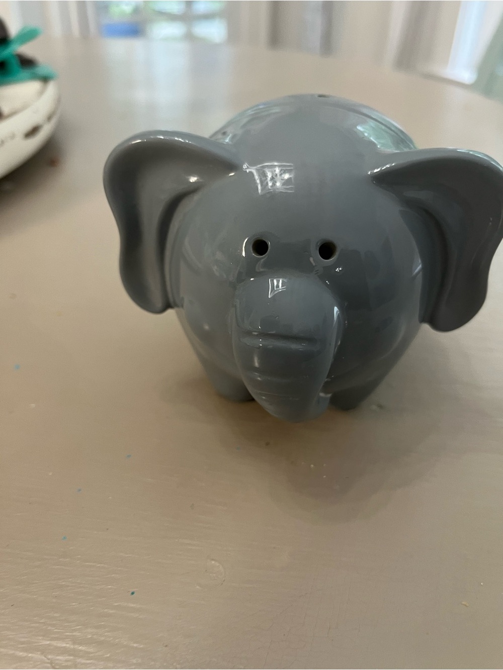 Gray Elephant Ceramic Salt & Pepper Shaker